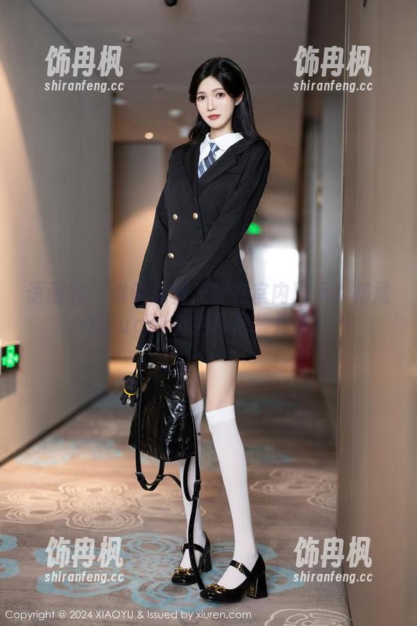 语画界 - 谁说旗袍只能在室内展示？杨晨晨sugar外拍作品集分享！
