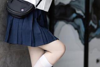语画界 – 夏天来了，林星阑的比基尼美图，套图也太能撩了，注意事项请自查！