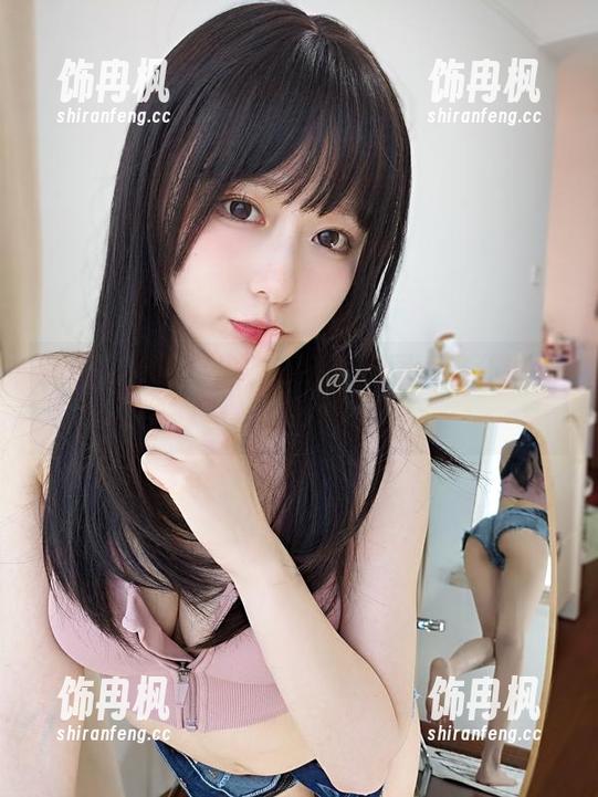 迷之呆梨身穿皮衣，精选套图：谁还说不叫车？