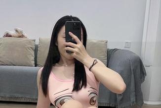 微密圈 – 悬赏！铁锤姐姐的长腿作品，找不到缺点！