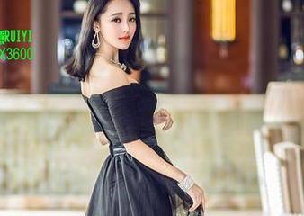青豆客 – 更新来了！沛沛Eankei的校服照里，藏了些若有似无的校园气息。