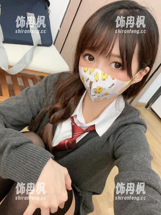 魔物喵nigisa 别被魔物喵nigisa的旗袍美图所迷惑,她其实很可爱的呀……