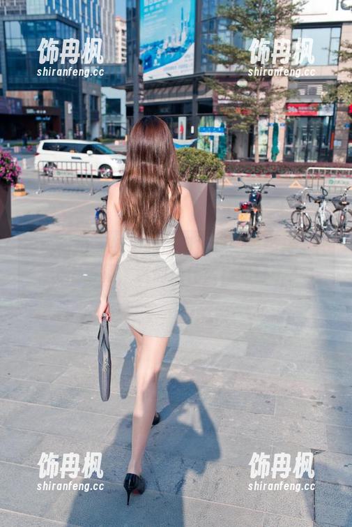 魔镜街拍 - 婷婷的原图揭晓：当销售主管碰上粉裙，这都是什么样的日子？