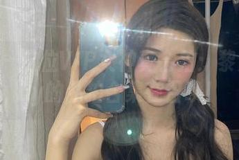 微密圈 – 这位VIP女神真会拍：黎允熙baby的私拍合集在召唤！