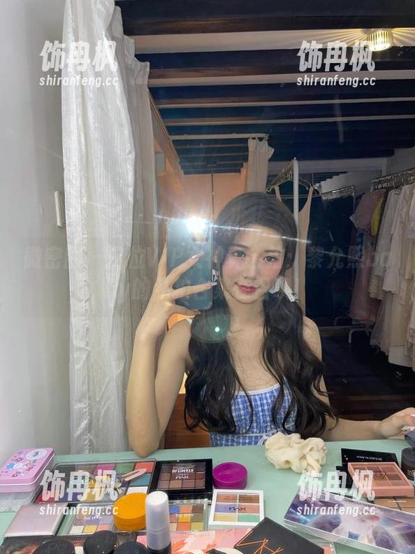 微密圈 - 这位VIP女神真会拍：黎允熙baby的私拍合集在召唤！