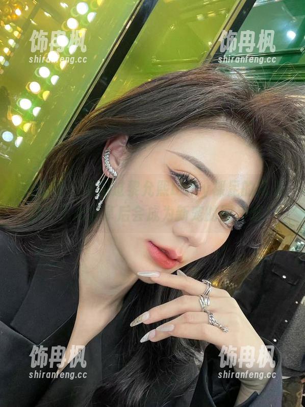微密圈 - 你见过黎允熙baby裸足的风采吗？小心分享后会成为新宠的图片哦！